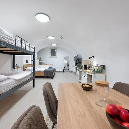 The Wine Vault Apartman