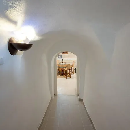 The Wine Vault Apartman